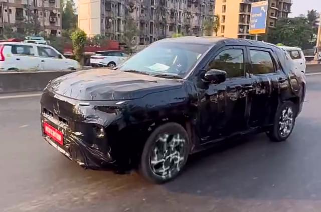 Maruti Grand Vitara 7-seater spied with e Vitara design cues